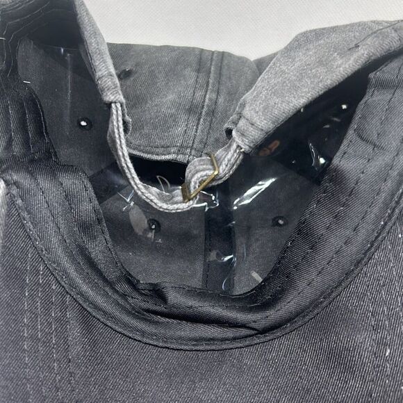 š§¢āFunny Dad Hat ā āI Donāt Know How to Act My Age, Iāve Never Been This Old Bef - Picture 4 of 4